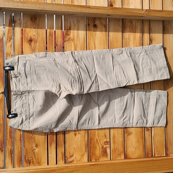 The North Face Hiking Pants - Picture 4 of 7